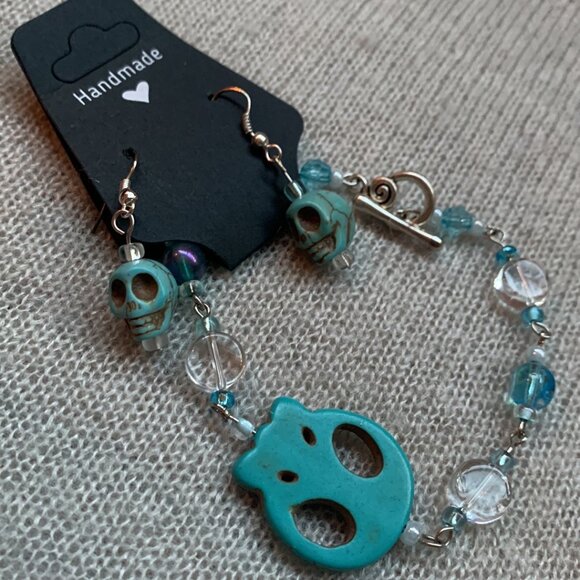 💀✨ Handmade Turquoise Skull Bracelet & Earrings Set ✨💀 - Picture 4 of 10